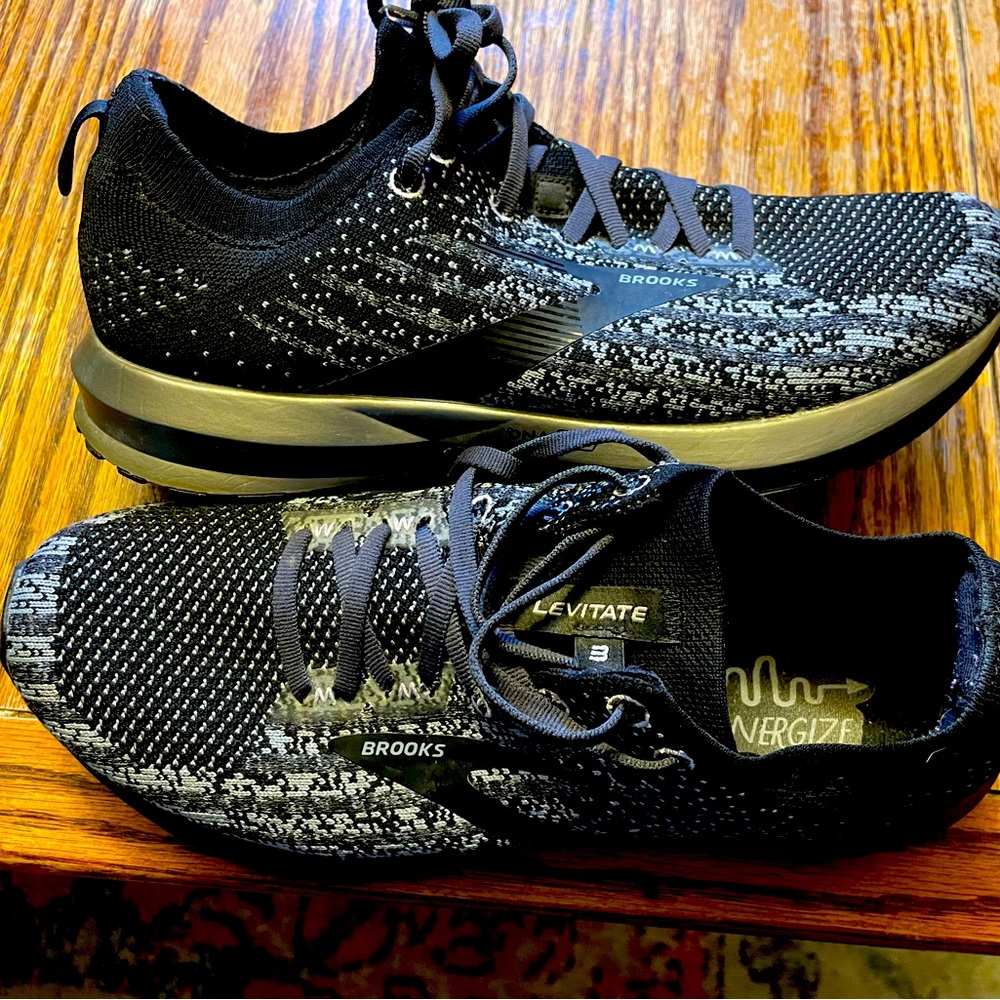 Brooks Black and Gray Athletic Sneakers